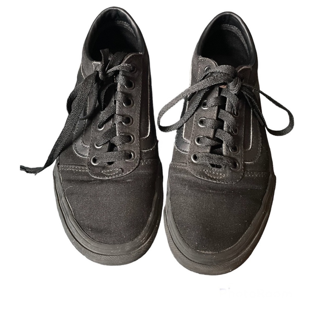 Vans Women's Ward Low Top Sneaker size 8.5